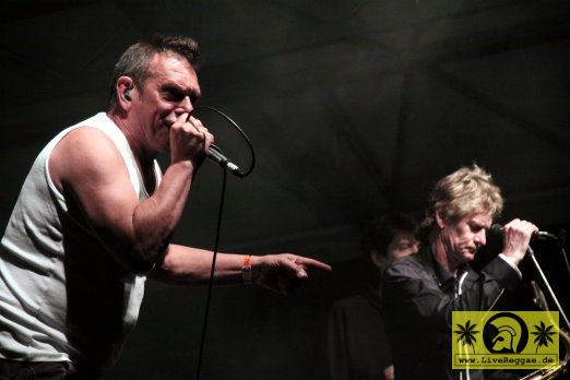 Mark Foggo (NL) with His Skasters 16. This Is Ska Festival - Wasserburg, Rosslau 22. Juni 2012 (15).JPG